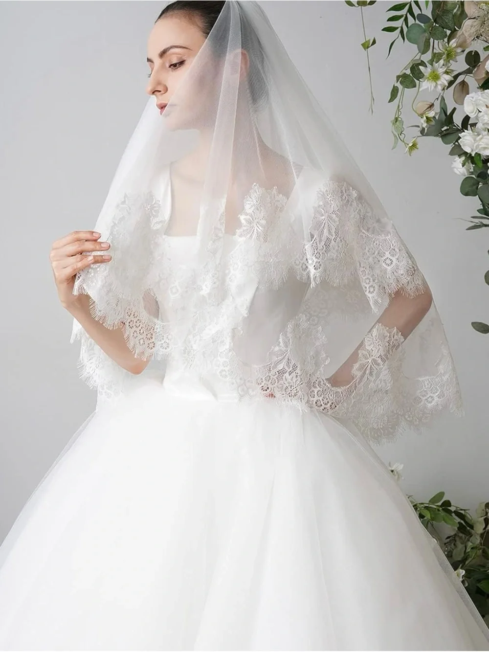 NEW Women’s 2 Tier Fingertip Length Wedding Bridal Veil With Comb Bridal Shower